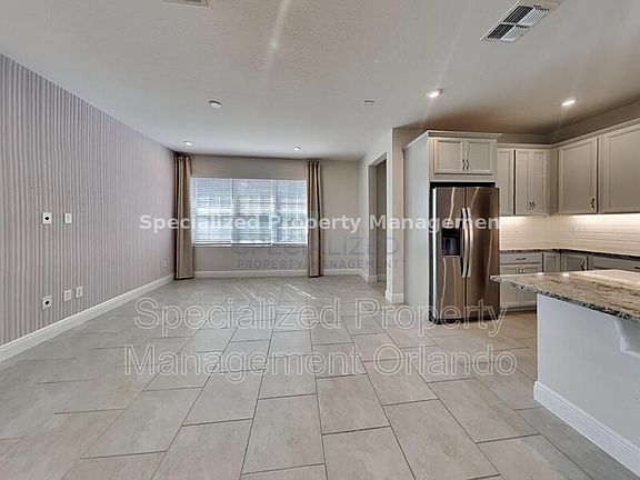 4th image of 1829 Coastal Ct