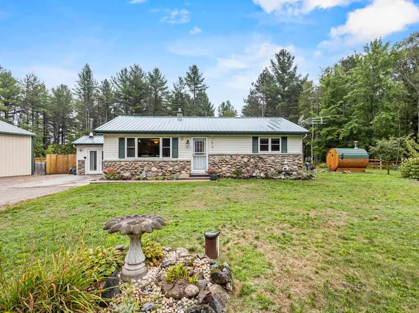 N7396 Mazor Rd, Crivitz, WI 54114