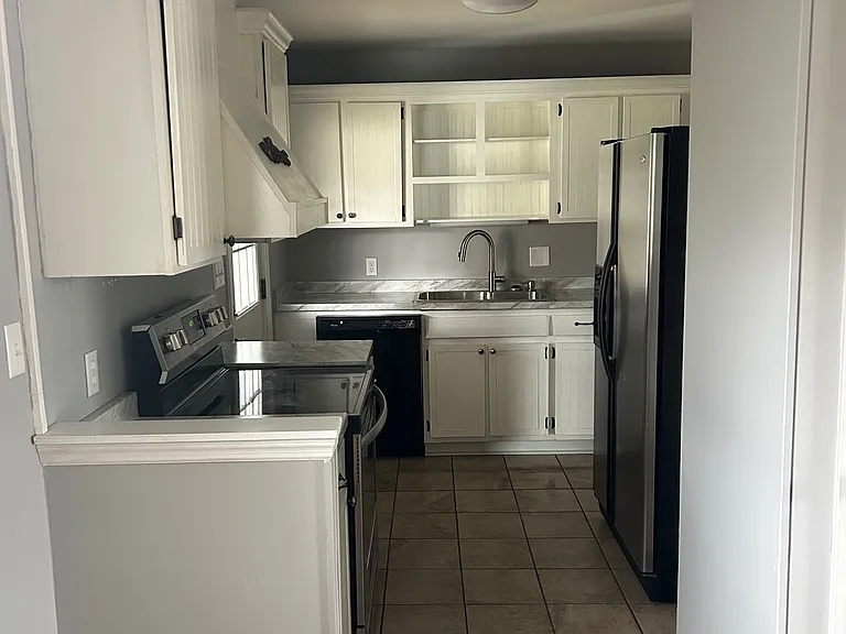 1610 Marlborough Blvd — Photo 8