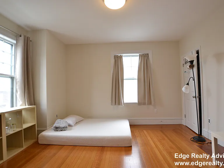 46 Newcastle Rd — Photo 7
