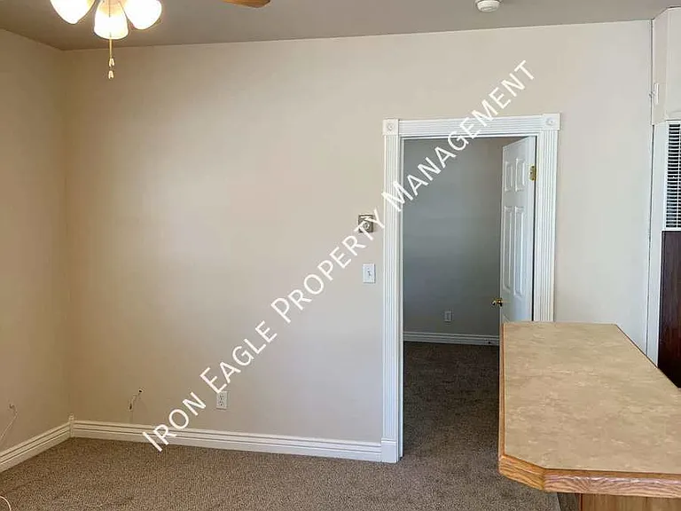 703 W Warren St #701 — Photo 3