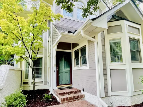 726 Victorian Place, Fayetteville, NC 28301