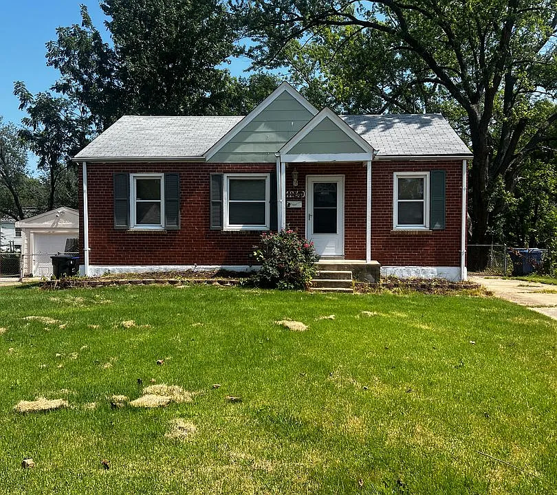1240 Saint Mark Dr