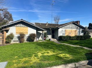1710 W School Ave, Visalia, CA