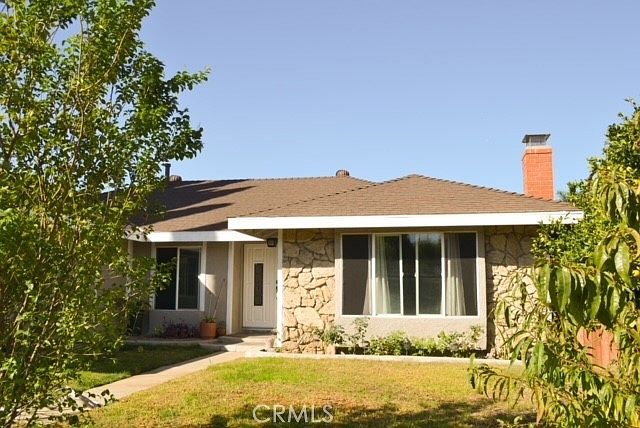 1st image of 3144 N Ashwood St