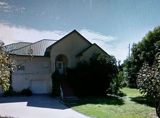609 S Lake Creek Dr, Round Rock, TX 78681