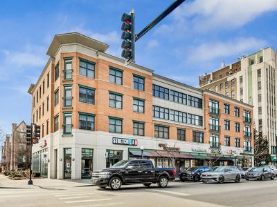 125 N Euclid Ave APT 206, Oak Park, IL, 60301