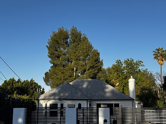 2nd image of 5532 Aura Ave