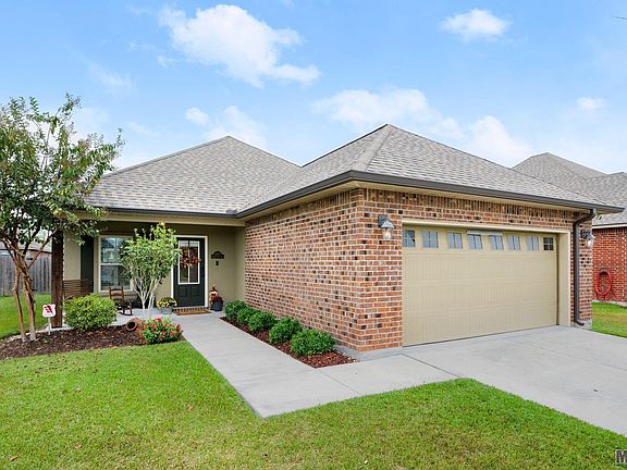 2nd image of 18307 Crows Nest Dr