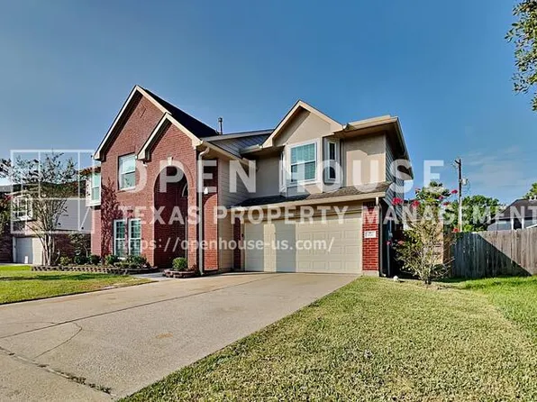 1116 Lake Shore Dr, Pearland, TX 77581