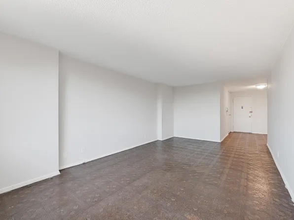 118-17 Union Turnpike image 12 of 25