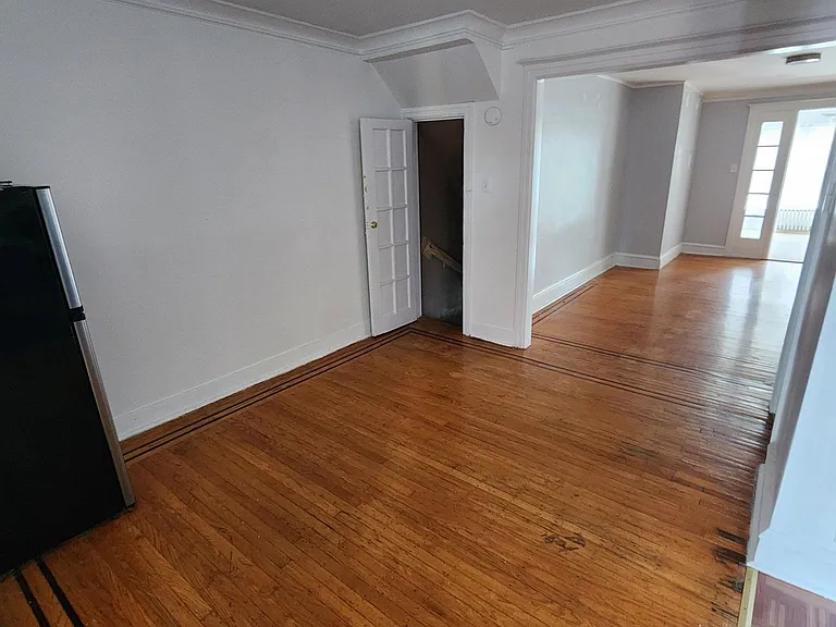 5645 Diamond St #1 — Photo 6