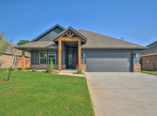 807 Azalea Farms Rd, Noble, OK 73068