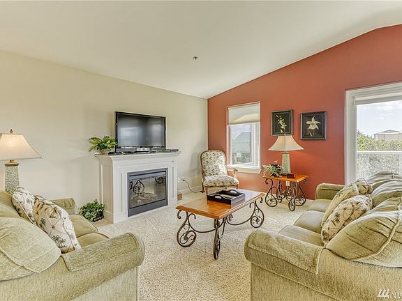 3rd image of 1600 Ocean Ave #1335