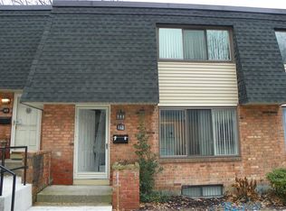 141 Penn Ln, Rochester, NY 14625