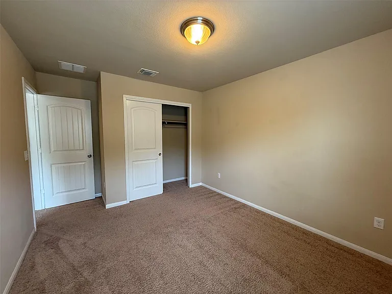 503 Libani Ln — Photo 22