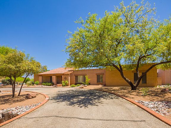 3rd image of 8422 E Hillwood Ln
