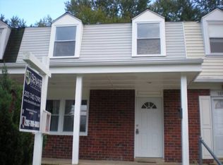 7615 Barlowe Rd, Landover, MD 20785