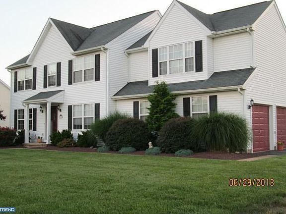3rd image of 602 Breakwater Dr