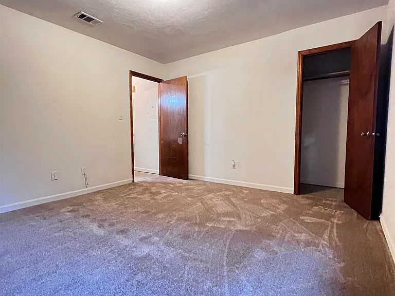 5674 Lumberjack Ln — Photo 9