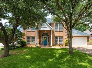 7501 Brentwood Ct, North Richland Hills, TX 76182