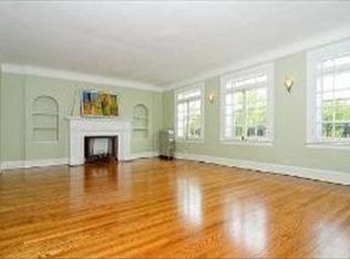 342 Custer Ave APT 3, Evanston, IL 60202