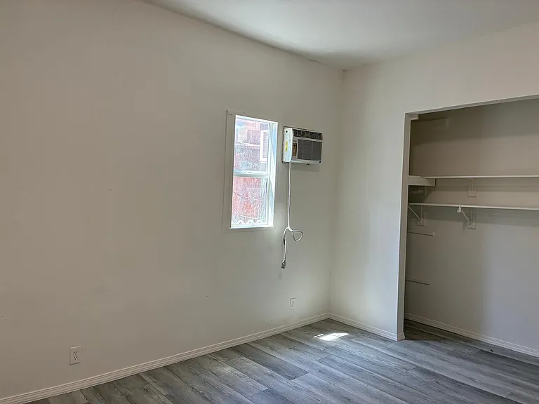4156 Avalon Blvd — Photo 20