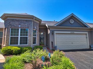 21314 Hidden Lake Ct, Crest Hill, IL 60403