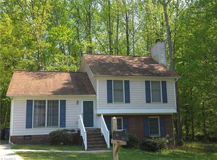 3315 Argyle Ln, Greensboro, NC 27406