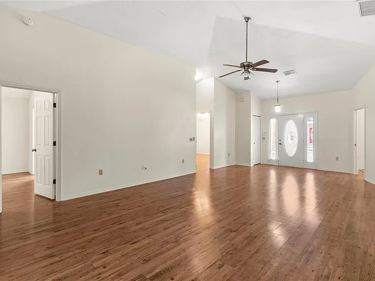 2403 63rd Street Ct W — Photo 5