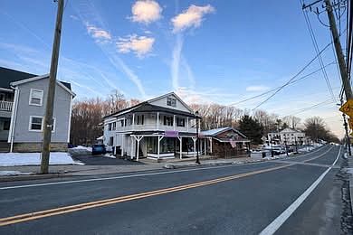 1st image of 1264 Main St #A