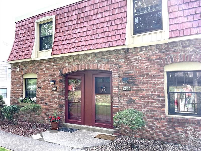1236 Pennsbury Blvd, Pittsburgh, PA 15205 Zillow