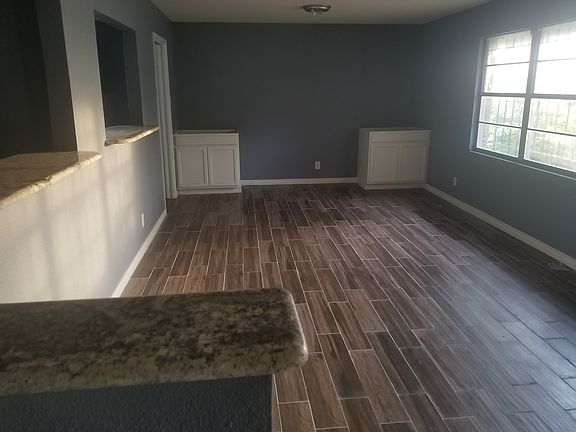 3rd image of 1438 Casa Linda Dr