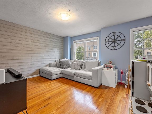 5th image of 41 Boston Rd #141