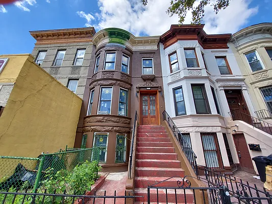 Sold by Brooklyn IQ Properties Inc | media 15