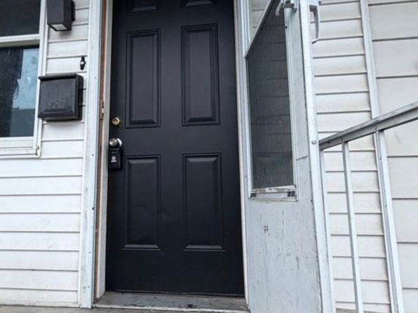 15 E Cherry St
