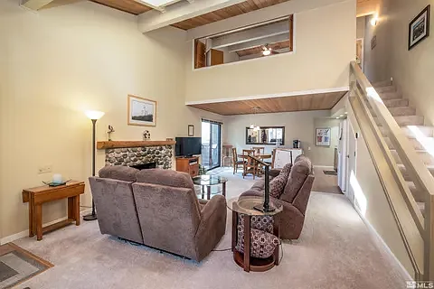 2 bed, 1253 sqft, $3,300 — Photo 4