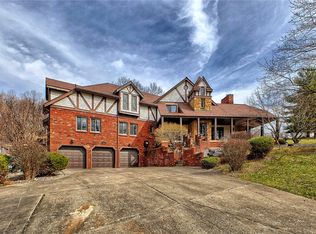 133 Farmington Pl, Greensburg, PA