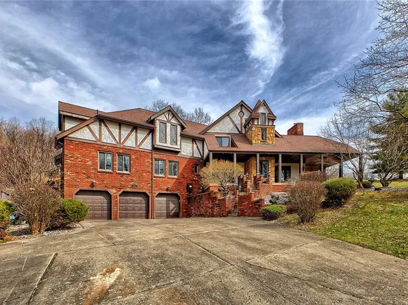 133 Farmington Pl, Greensburg, PA 15601