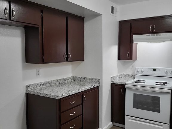 3rd image of 3009 La Costa St APT B