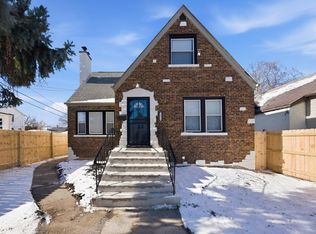 11576 S La Salle St, Chicago, IL