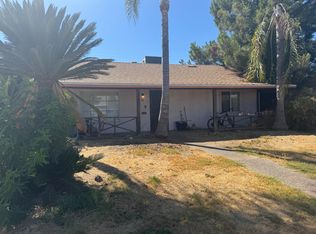 1409 De Witt Ave, Sanger, CA 93657