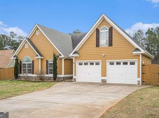 555 Huntington Trl, Temple, GA 30179