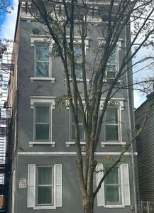 2411 W McMicken Ave #R92TJ942S, Cincinnati, OH, 45214