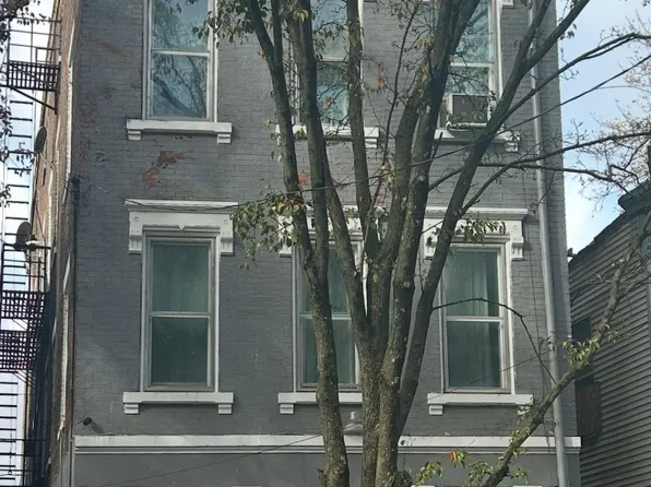 2411 W McMicken Ave #R92tj942s, Cincinnati, OH 45214