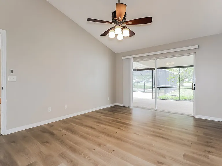 2612 Brianholly Dr — Photo 9