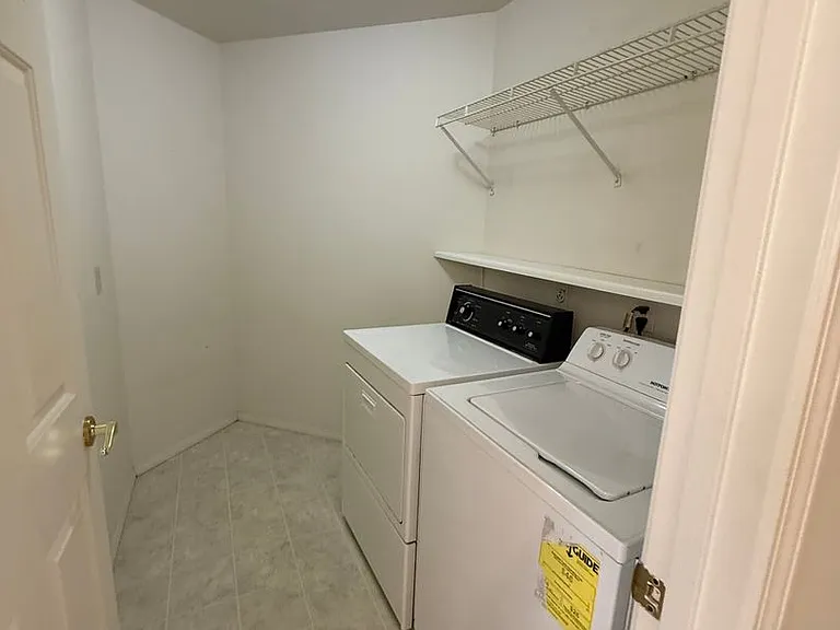 480 S Sawmill Gardens Dr — Photo 13