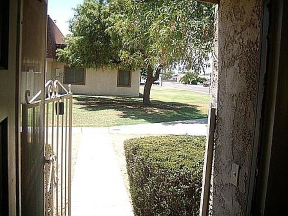 2nd image of 8432 N 33rd Dr