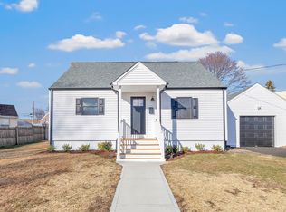 10 Underhill Rd, Milford, CT 06460