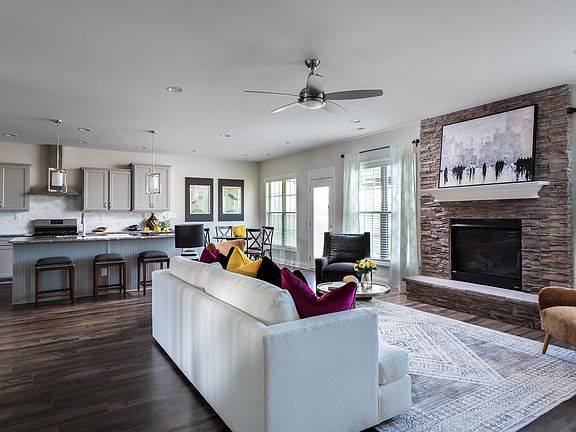 2nd image of 2374 Calendula Rd